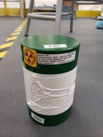 Green container of radio active material